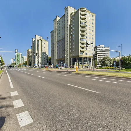 Aleje Jerozolimskie 155 Superapart - Blisko Dworca Zachodniego Appartement