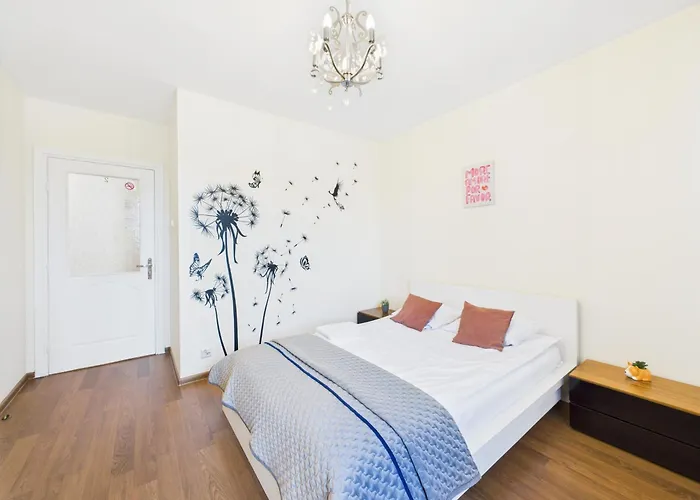 Aleje Jerozolimskie 155 Superapart