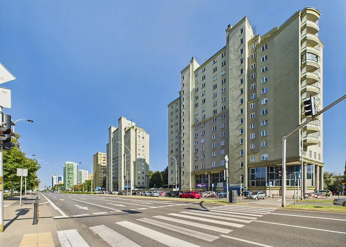 Aleje Jerozolimskie 155 Superapart * Warszawa