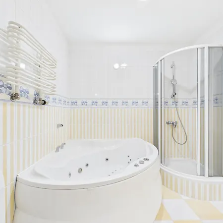 Aleje Jerozolimskie 155 Superapart - Blisko Dworca Zachodniego *