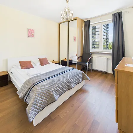 Aleje Jerozolimskie 155 Superapart - Blisko Dworca Zachodniego Apartment