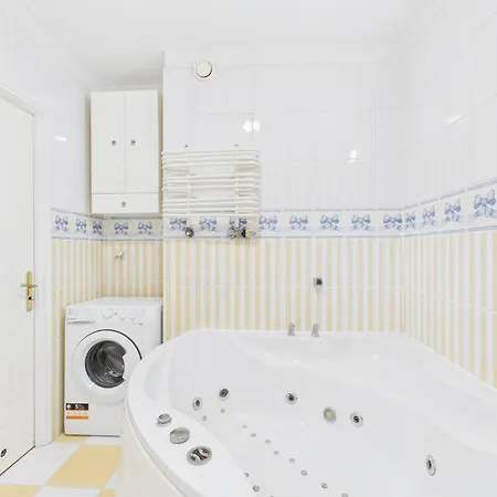 Aleje Jerozolimskie 155 Superapart - Blisko Dworca Zachodniego Varšava